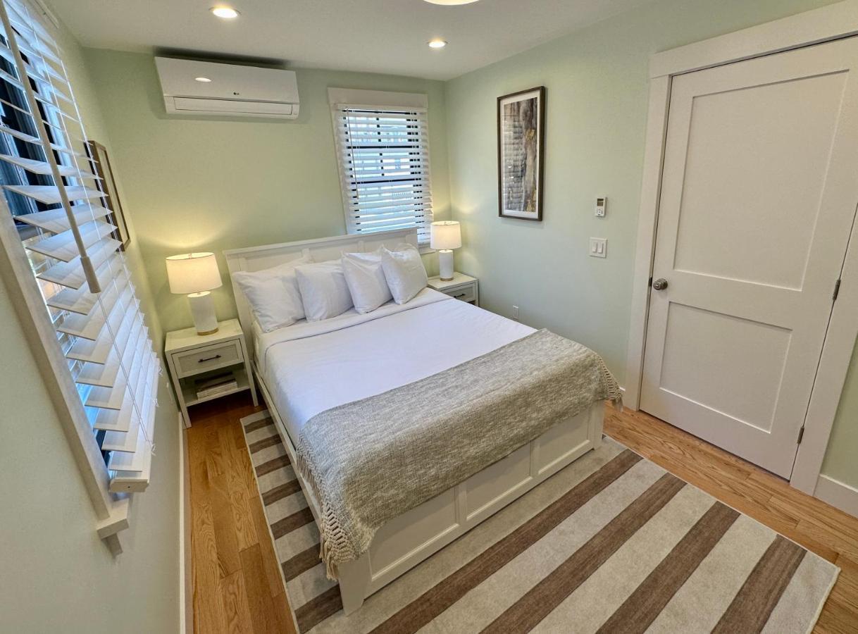 Prime Location! Renovated House! 6 Bed4 Bath Villa Newport Exterior photo