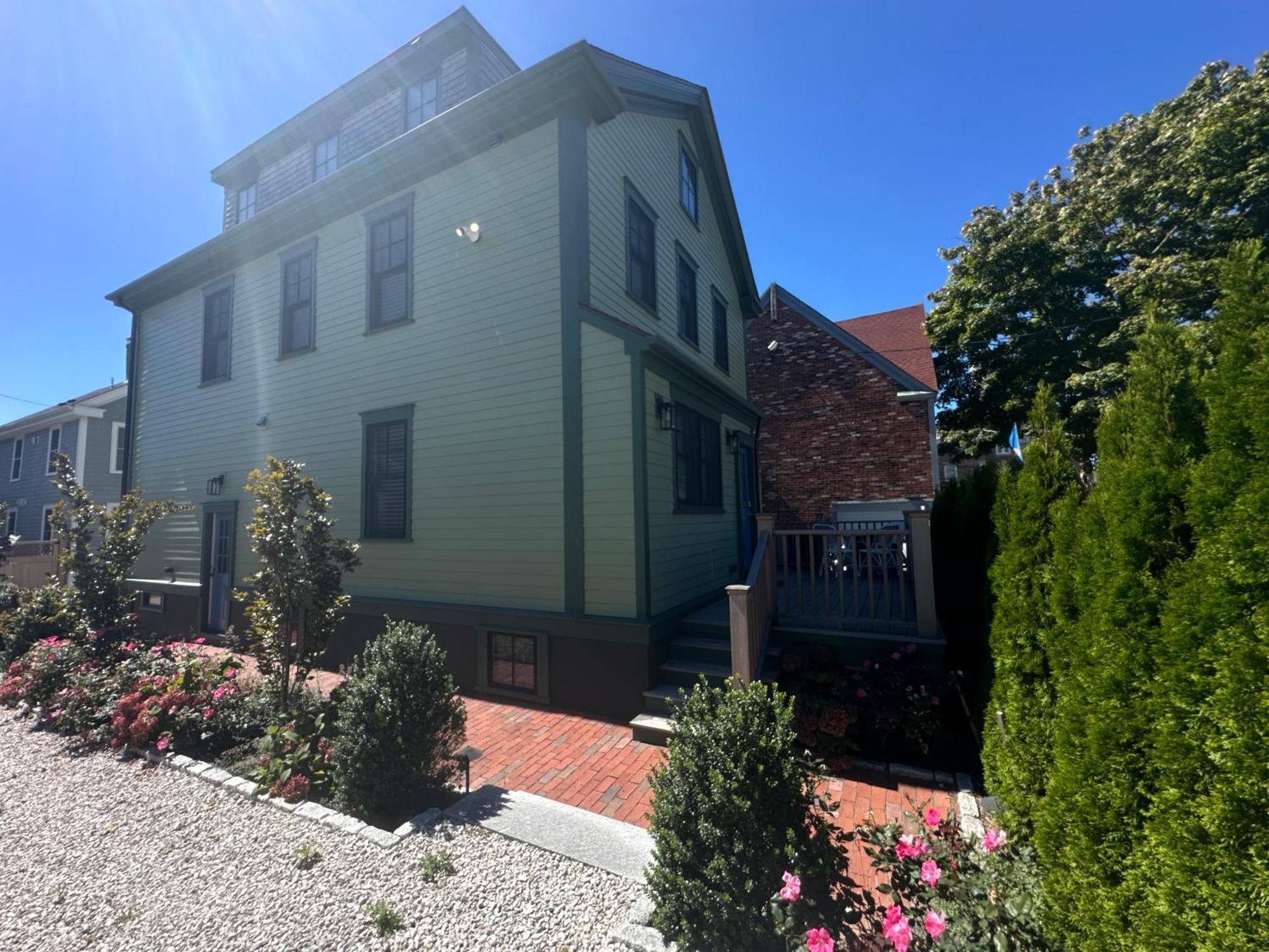Prime Location! Renovated House! 6 Bed4 Bath Villa Newport Exterior photo